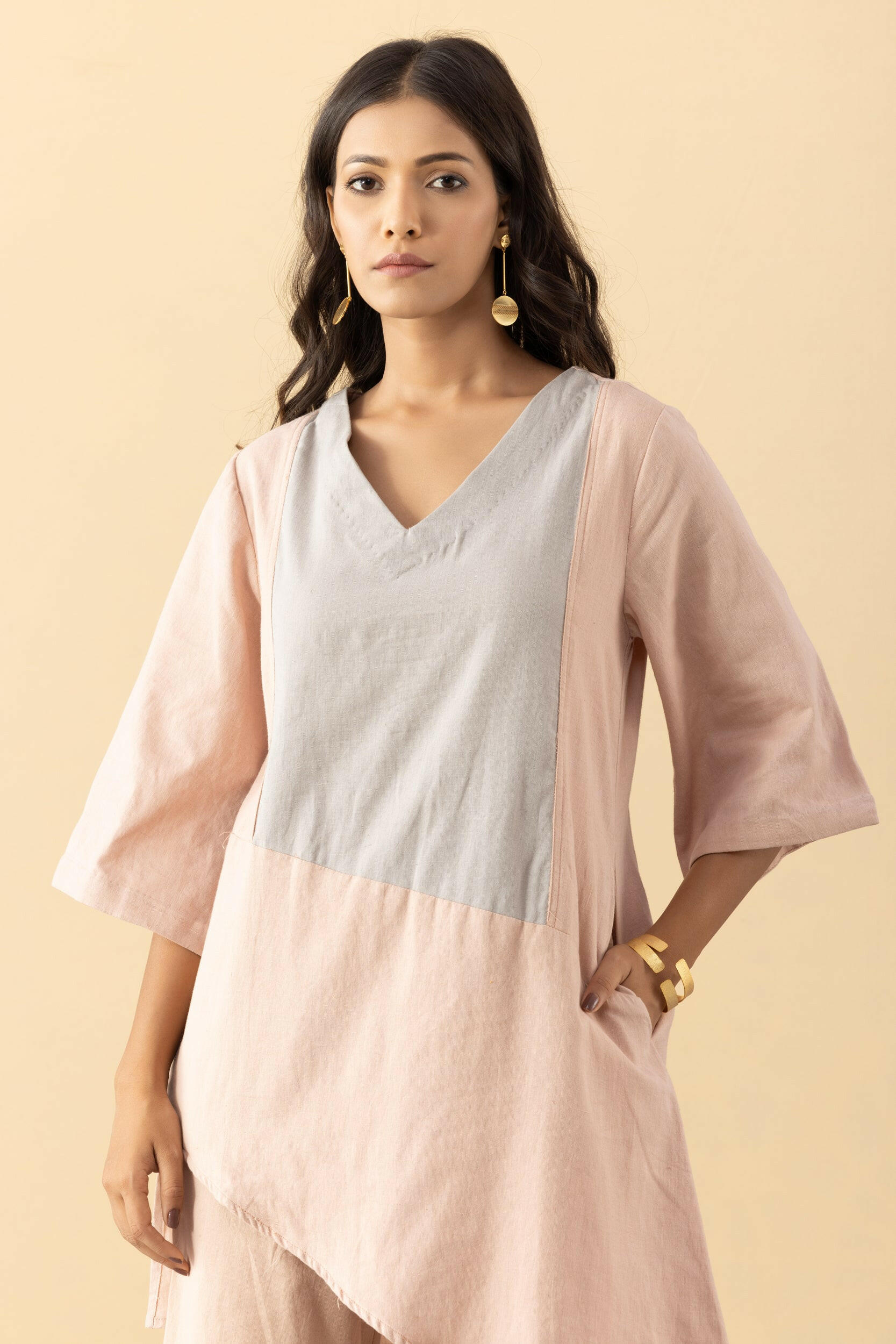 NIIRA TUNIC