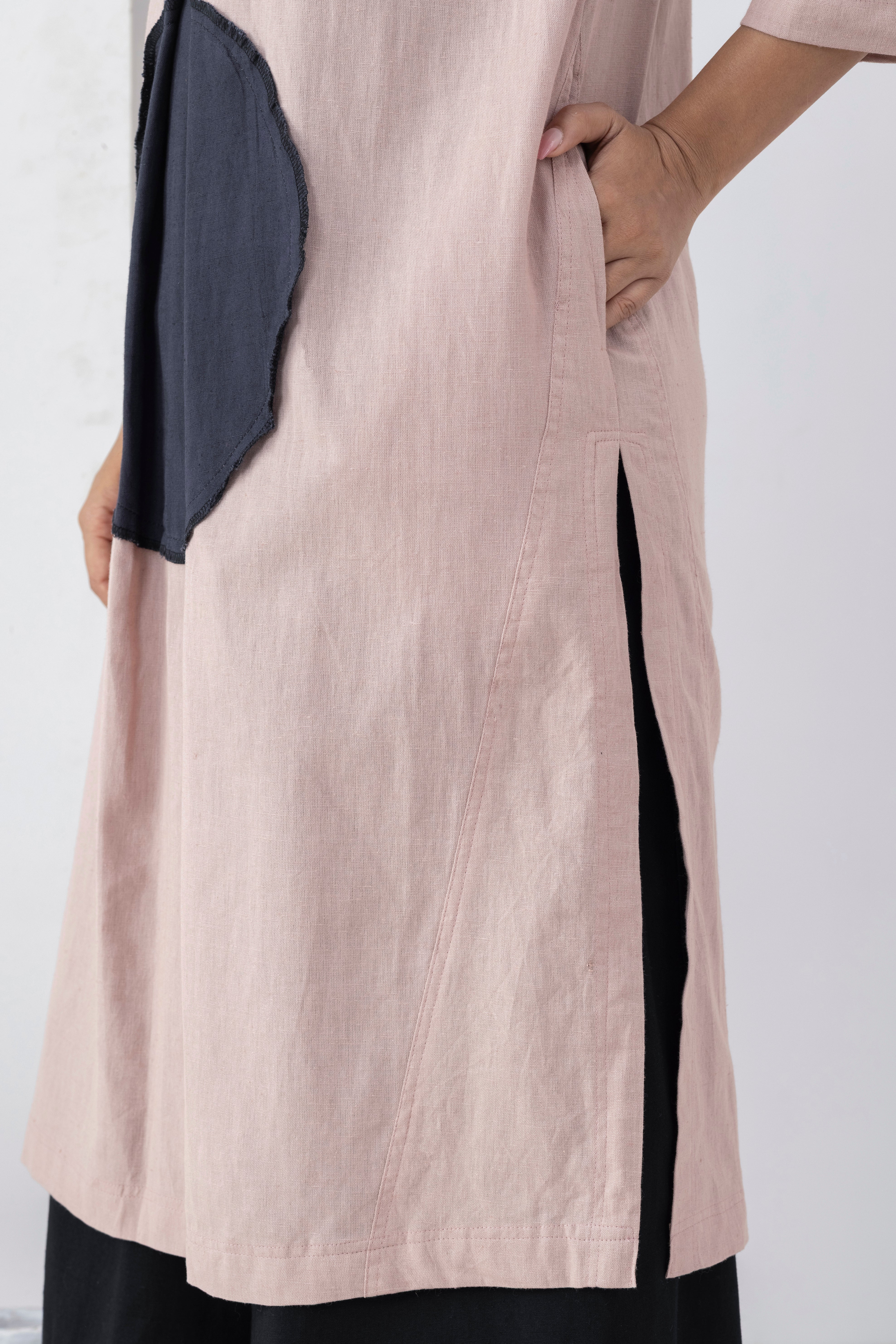 AIRA TUNIC