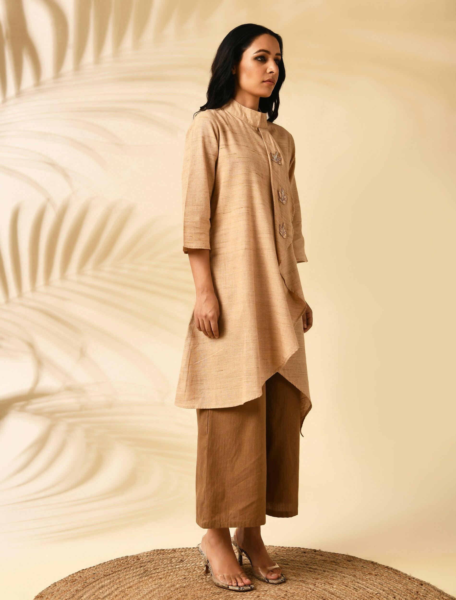 BEIGE POCKET TUNIC