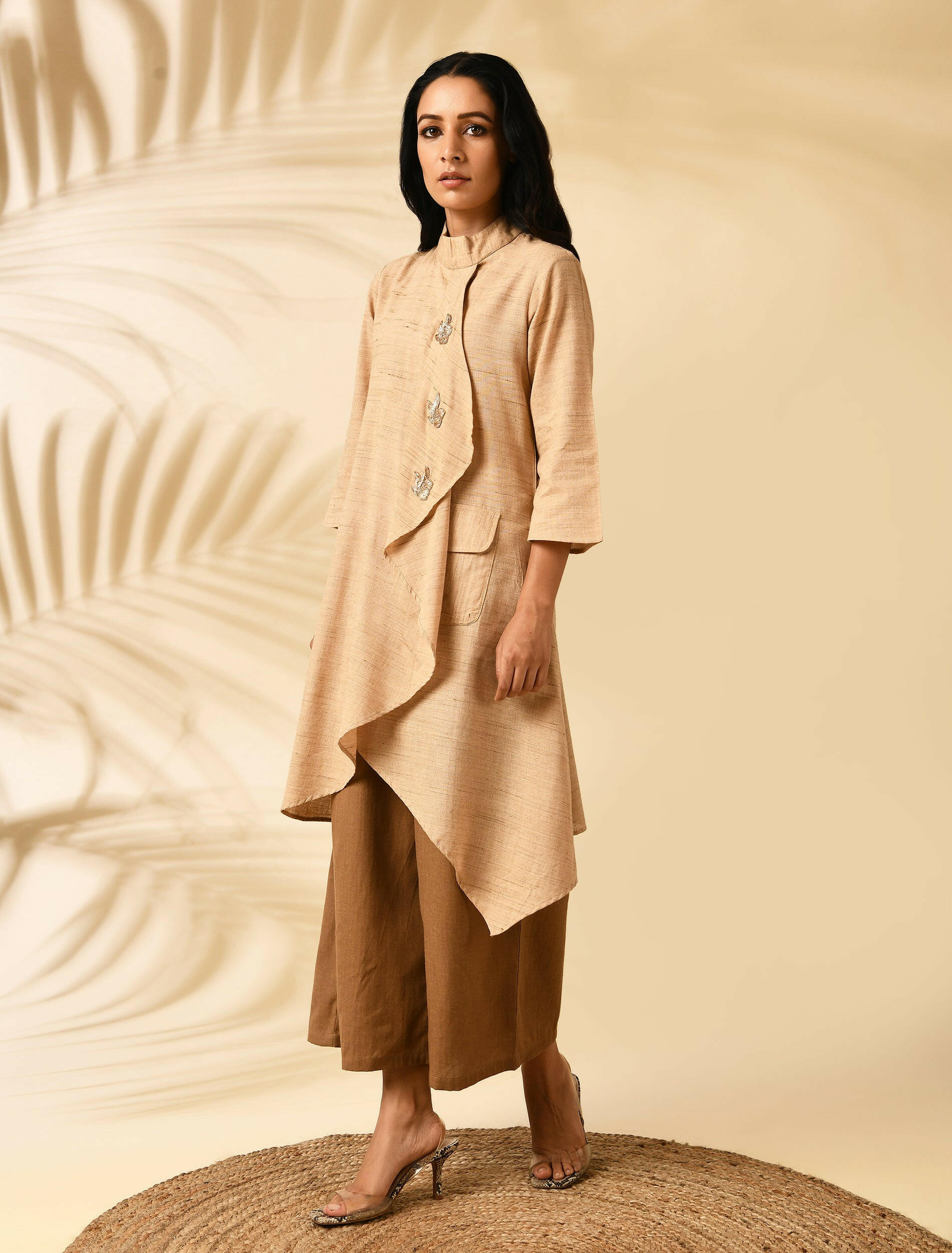 BEIGE POCKET TUNIC