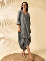 Load image into Gallery viewer, SAND STRIPES UMBRELLA DRESS (A)
