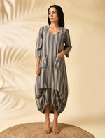 Load image into Gallery viewer, SAND STRIPES UMBRELLA DRESS (B)
